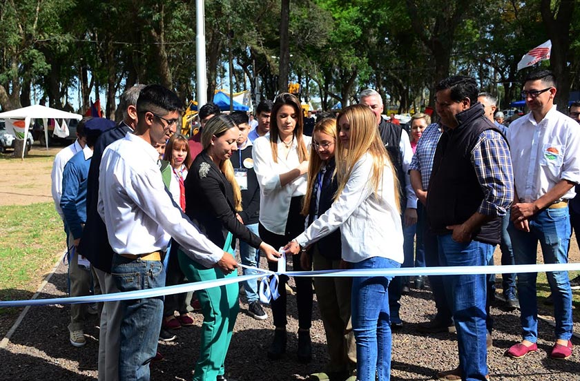 Noelia Bazzi acompañó la apertura de la 5ta Expo Rural de Bella Vista
