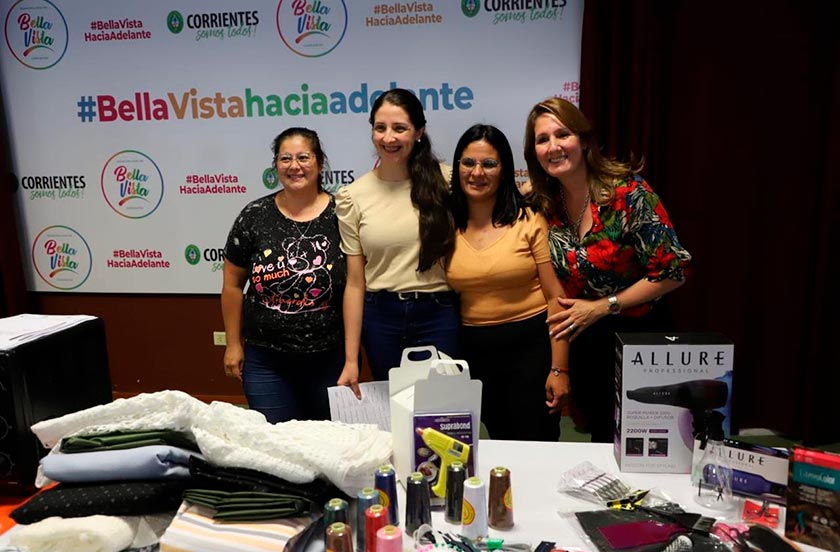 y1teer7m-03 HICIERON UNA NUEVA ENTREGA DE IMPULSO EMPRENDEDOR