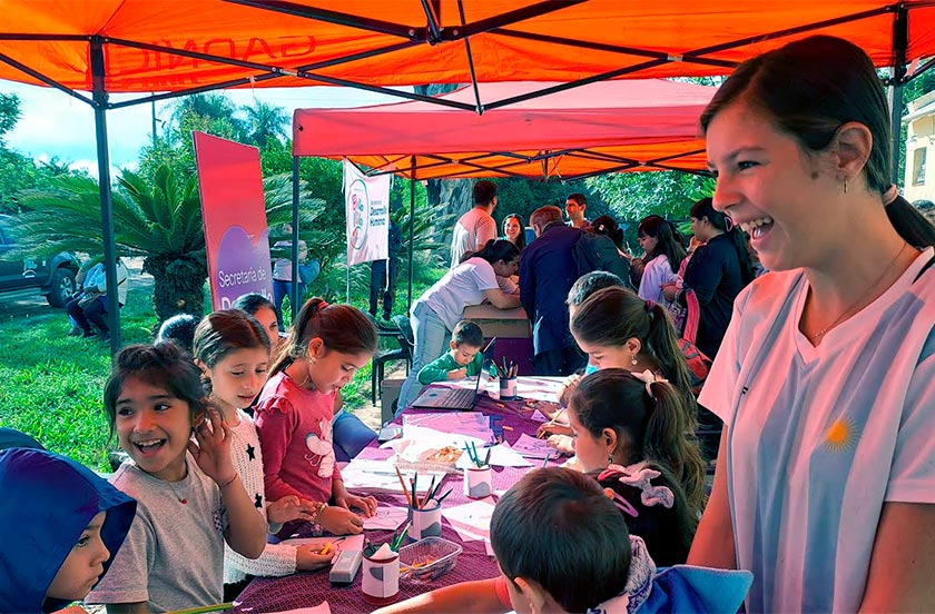 El programa «Vos y tu Municipio» llegó a Lomas Este con múltiples servicios para los vecinos