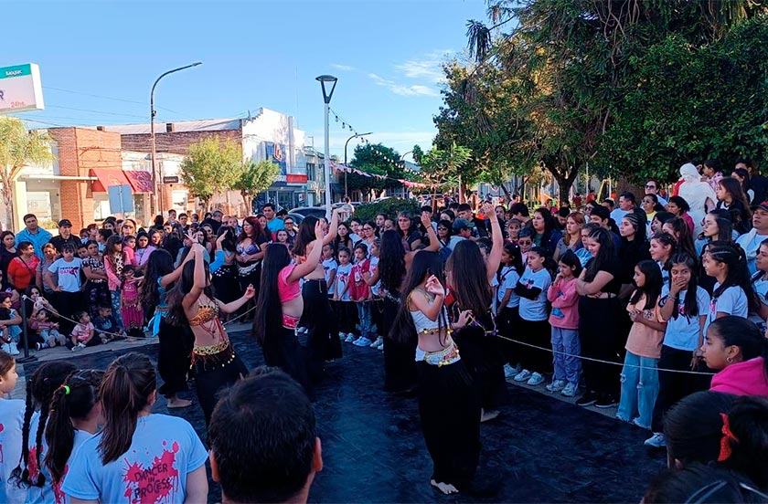 Bella Vista vivió un domingo lleno de cultura e historia