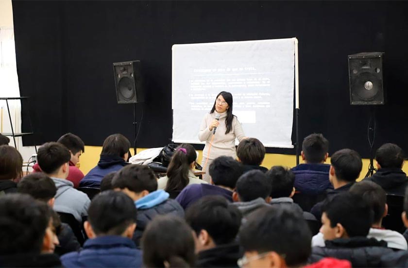 La Municipalidad de Bella Vista lanzó el taller «Súbite a la Autoestima»