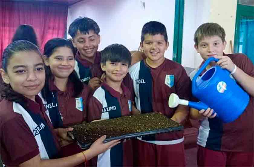 El Municipio realiza talleres de huerta en las escuelas de la ciudad