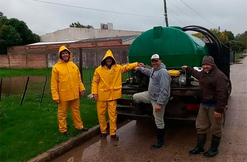 n15po56a-06 EL MUNICIPIO ASISTIÓ A MAS DE 70 FAMILIAS TRAS LAS INTENSAS LLUVIAS
