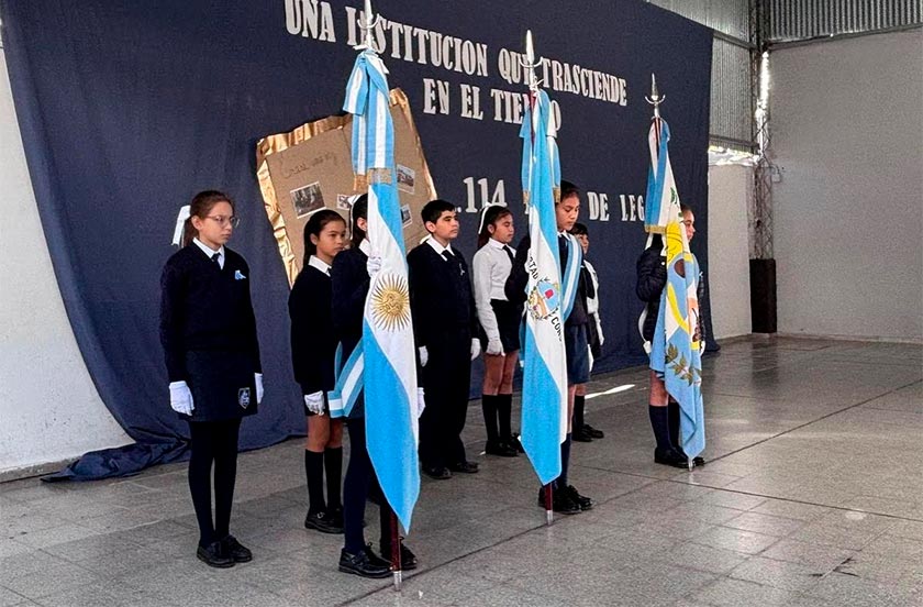 urft70lm-06 LA INTENDENTE BAZZI PARTICIPÓ DEL 114° NIVERSARIO DE LA ESCUELA N°17