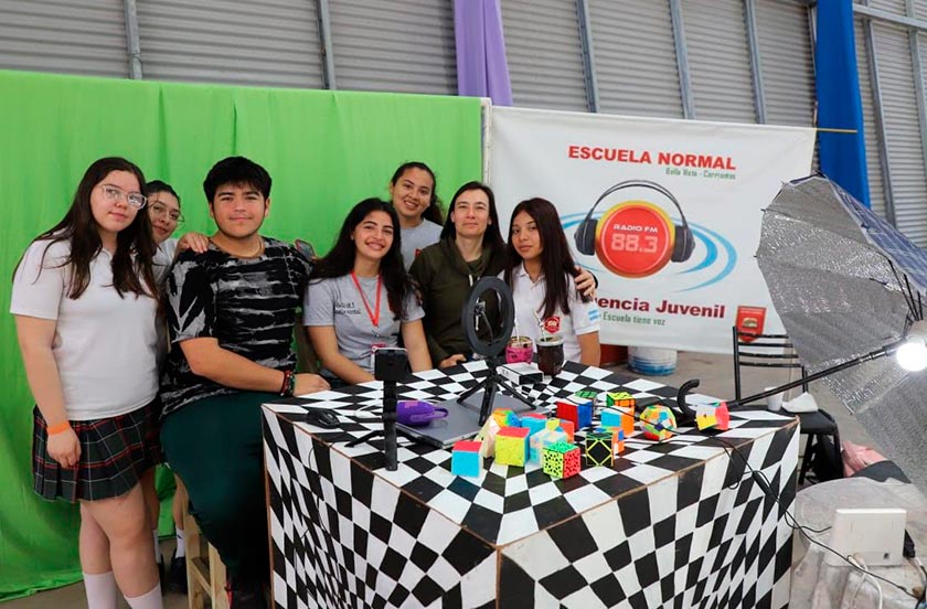 3w2ww-03 BELLA VISTA FUE SEDE DEL IV ENCUENTRO DE COOPERATIVAS ESCOLARES DE CORRIENTES