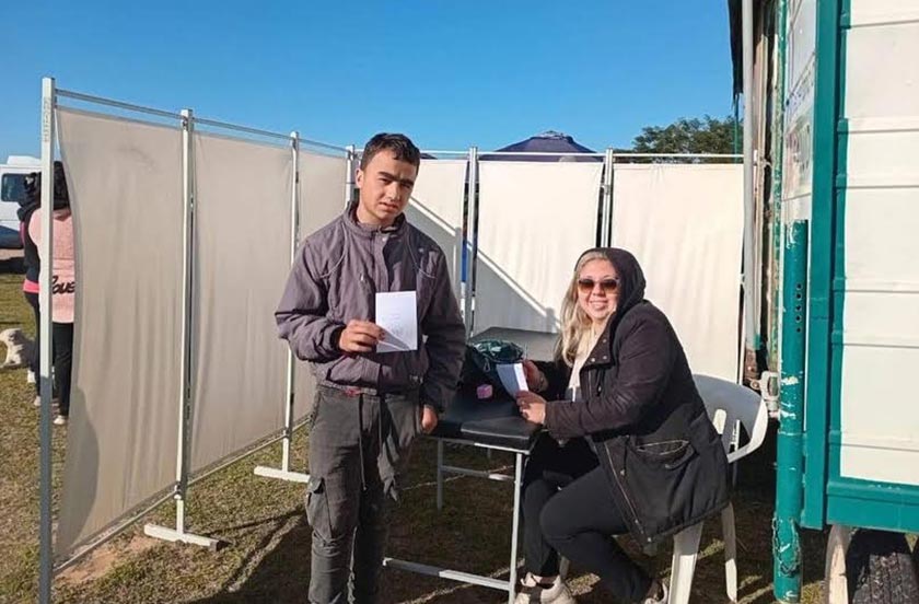 bv8a8a5s-02 VOS Y TU MUNICIPIO LLEGÓ AL BARRIO 31 DE MAYO