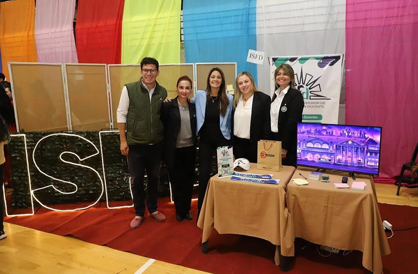 El Municipio realizó la expo carreras 2025
