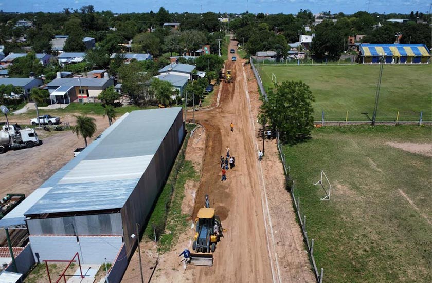 Avanza la ejecución de cordón cuneta y extensión de red cloacal