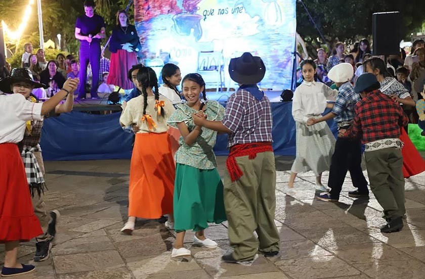 Celebraron el Día de la Tradición en la plaza Pedro Ferré