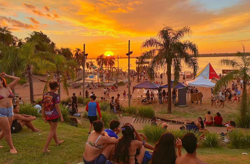 fe6weq-04 Bella Vista vivió un fin de semana a pleno en la playa municipal