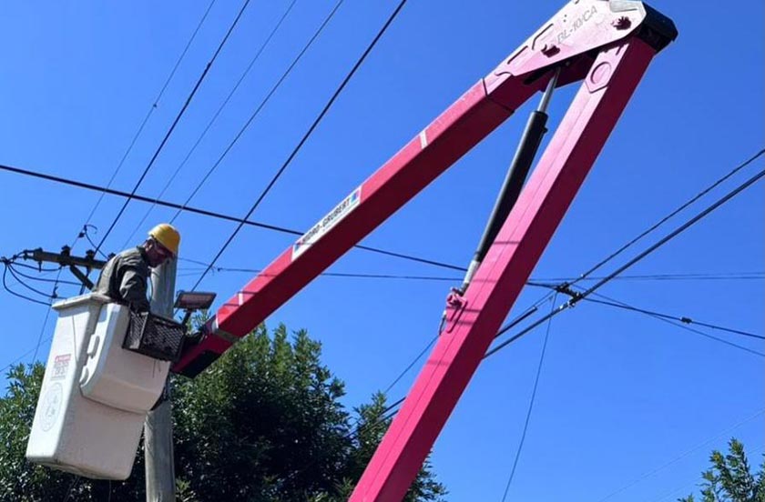 Avanza la ampliación de la red de alumbrado público