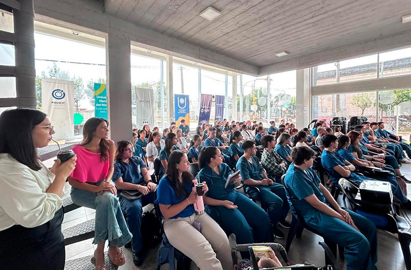 Más de 200 jóvenes comenzaron la licenciatura en Kinesiología y Fisiatría