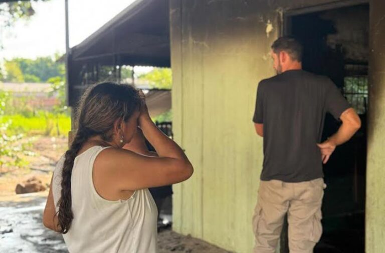 nskjqq-02-768x505 El Municipio asistió a una familia tras el incendio de su vivienda