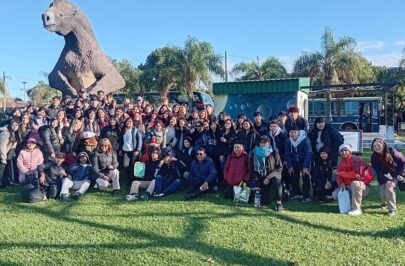 Delegaciones estudiantiles visitan el Yacimiento Toropí